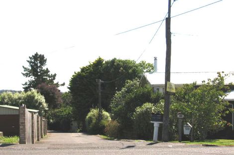 Photo of property in 111 Astley Avenue, New Lynn, Auckland, 0600