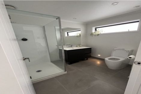 Photo of property in 157 Glenvar Ridge Road, Long Bay, Auckland, 0630