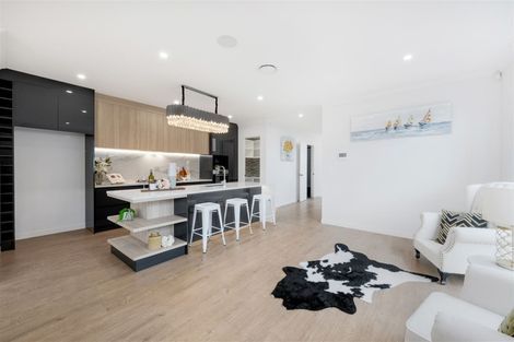 Photo of property in 15 Tiro Street, Flat Bush, Auckland, 2019