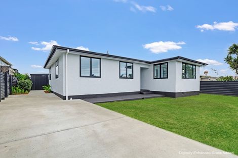 Photo of property in 158a Cornfoot Street, Castlecliff, Whanganui, 4501