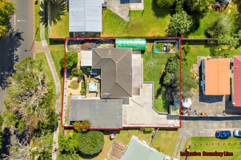 Photo of property in 22 Chrisarda Place, Red Hill, Papakura, 2110