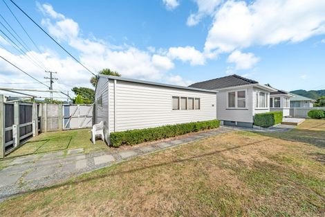 Photo of property in 30 Ranfurly Street, Trentham, Upper Hutt, 5018