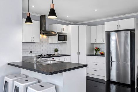 Photo of property in 106 Bassett Street, Burwood, Christchurch, 8083