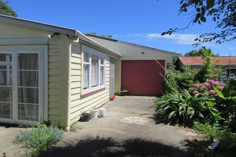 Photo of property in 6 Severn Street, Waitotara, Whanganui, 4588