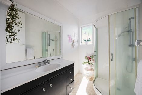 Photo of property in 33 Brigitte View, Snells Beach, 0920