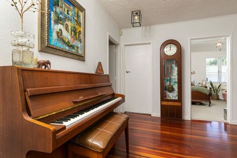 Photo of property in 40 Glenorchy Street, Glen Eden, Auckland, 0602