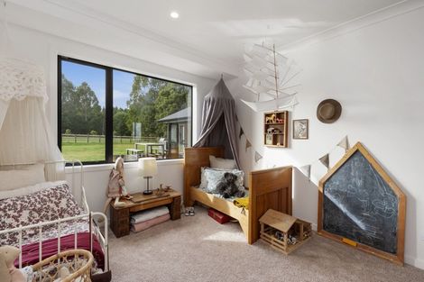 Photo of property in 12 Lancewood Way, Kinloch, Taupo, 3377