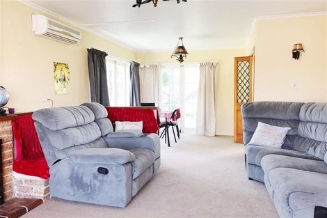 Photo of property in 23 Titirangi Road, New Lynn, Auckland, 0600