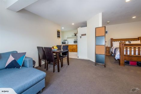 Photo of property in 20 Beechwood Road, Rothesay Bay, Auckland, 0630