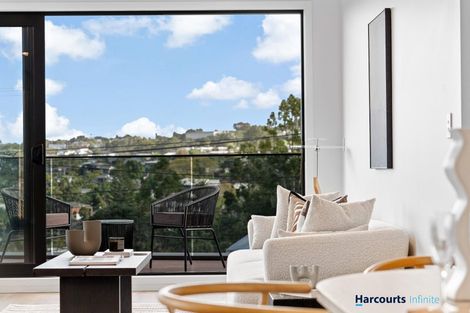 Photo of property in 545 Beach Road, Murrays Bay, Auckland, 0630