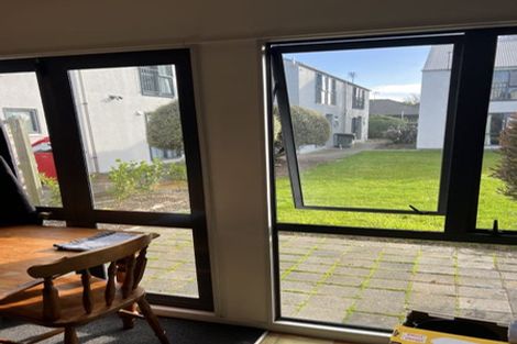 Photo of property in 7/74 Hansons Lane, Upper Riccarton, Christchurch, 8041