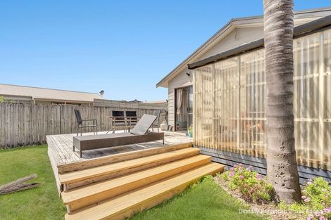 Photo of property in 14 Cholmondeley Crescent, Whitianga, 3510