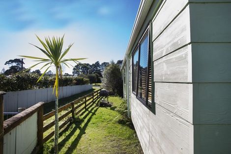 Photo of property in 215a Kiwi Road, Whangamata, 3620