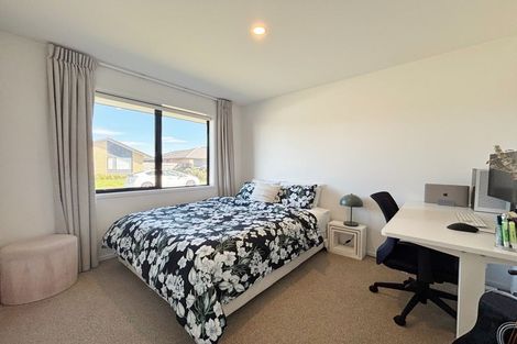 Photo of property in 4 Thomas Ellis Lane, Halswell, Christchurch, 8025