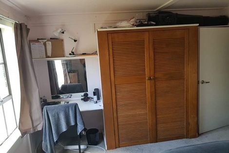 Photo of property in 7 Glen Vista Place, Bayview, Auckland, 0629