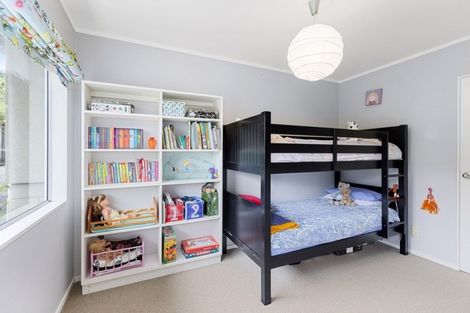 Photo of property in 4b Palm Grove, Berhampore, Wellington, 6023