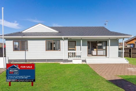 Photo of property in 2/11 Avis Avenue, Papatoetoe, Auckland, 2025