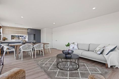 Photo of property in 15 Glendore Drive, Halswell, Christchurch, 8025