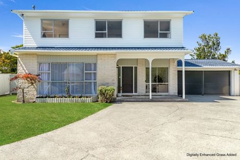 Photo of property in 3b Hunter Place, Merrilands, New Plymouth, 4312