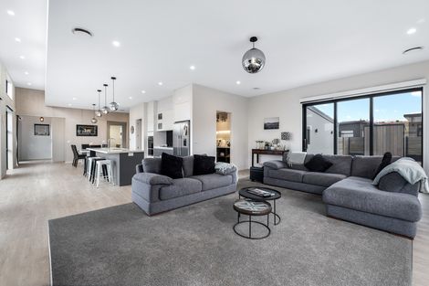 Photo of property in 8 Meyer Street, Alexandra, 9320