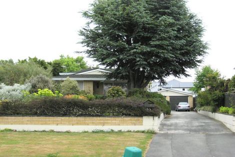 Photo of property in 30 Highland Place, Avonhead, Christchurch, 8042