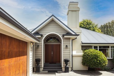 Photo of property in 1 Brookfield Drive, Northwood, Christchurch, 8051