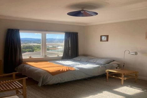 Photo of property in 34 Queens Drive, Kilbirnie, Wellington, 6022