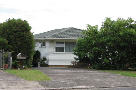 Photo of property in 75 Avonleigh Road, Green Bay, Auckland, 0604