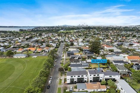 Photo of property in 28e Walker Road, Point Chevalier, Auckland, 1022