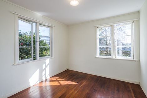 Photo of property in 12 Rodney Grove, Paraparaumu, 5032