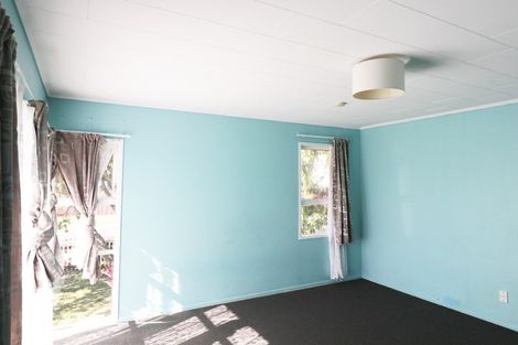 Photo of property in 2 Mervan Street, Mangere East, Auckland, 2024
