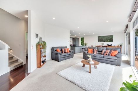 Photo of property in 47a Lingham Crescent, Torbay, Auckland, 0630