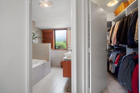 Photo of property in 11 Saint James Drive, Huntington, Hamilton, 3210