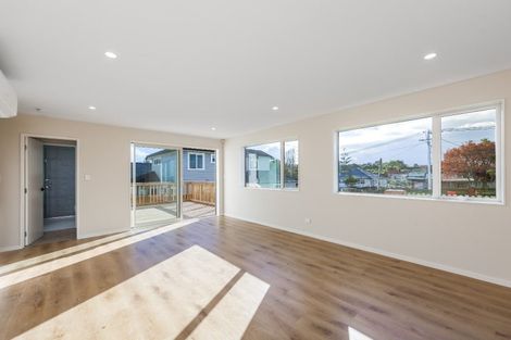 Photo of property in 3b Tui Street, Belmont, Auckland, 0622