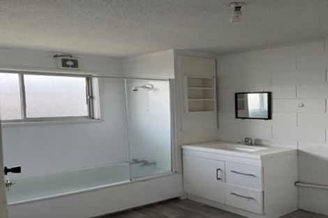 Photo of property in 2/48 Avenue Road, Otahuhu, Auckland, 1062