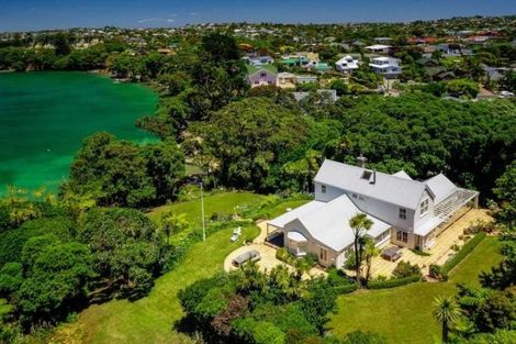 Photo of property in 5 Vazey Way, Hobsonville, Auckland, 0618