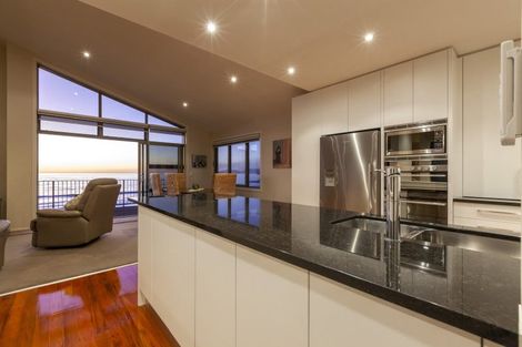 Photo of property in 52 The Parade, Paekakariki, 5034