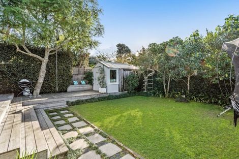 Photo of property in 38 Baildon Road, Grey Lynn, Auckland, 1021