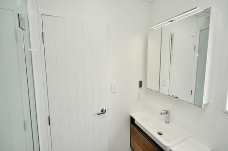 Photo of property in 27 Rosalie Terrace, Kelvin Grove, Palmerston North, 4414