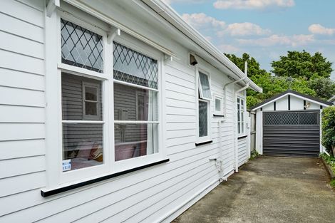 Photo of property in 246 Muritai Road, Eastbourne, Lower Hutt, 5013