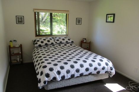 Photo of property in 14 Korua Street, Moana, 7872