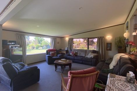 Photo of property in 6 Ewing Place, Albert Town, Wanaka, 9305