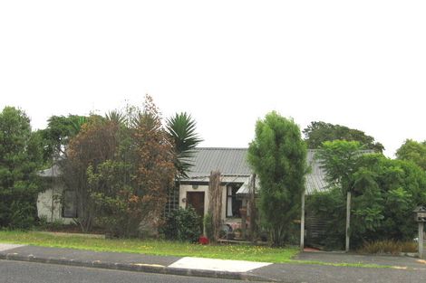 Photo of property in 54 Aeroview Drive, Beach Haven, Auckland, 0626
