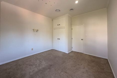 Photo of property in 120 Wheturangi Road, Greenlane, Auckland, 1051