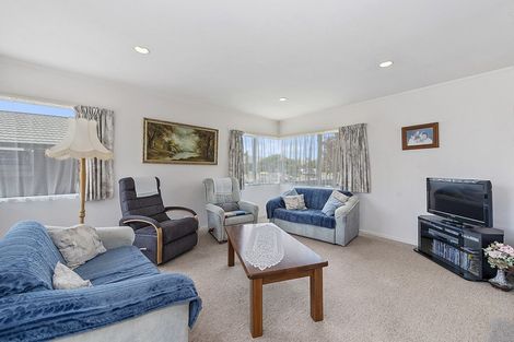 Photo of property in 52 Forth Crescent, Glenview, Hamilton, 3206