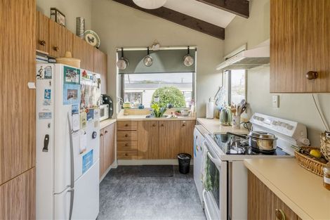 Photo of property in 6 Renata Road, Otaki, 5512