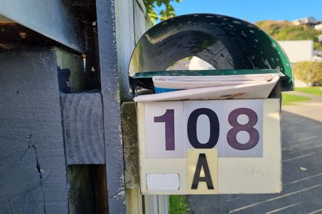 Photo of property in 108a Mana Esplanade, Paremata, Porirua, 5026