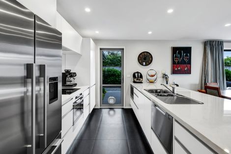 Photo of property in 15 Keene Drive, Bell Block, New Plymouth, 4312