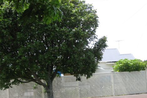 Photo of property in 2/54 Kitenui Avenue, Mount Albert, Auckland, 1025