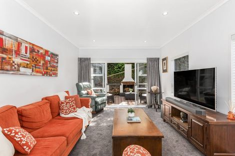 Photo of property in 19 City View Grove, Harbour View, Lower Hutt, 5010